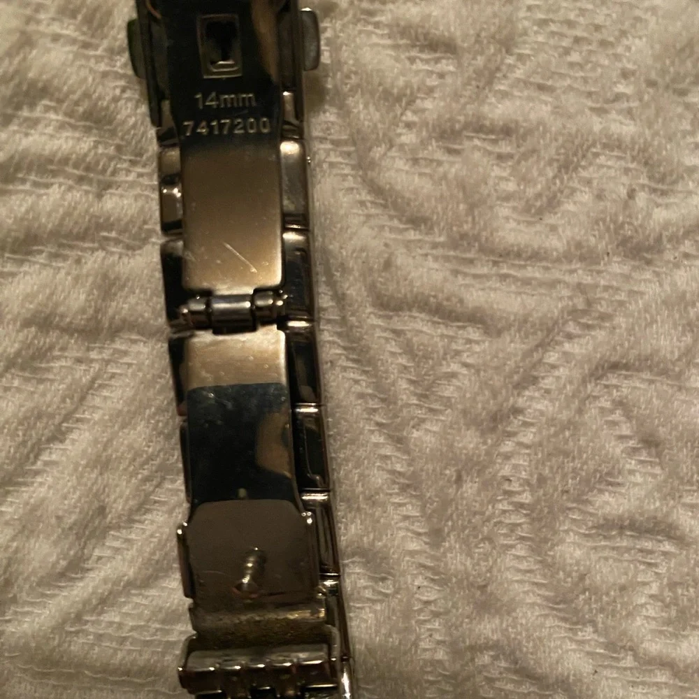 Ladies fossil watch 5 for 35
